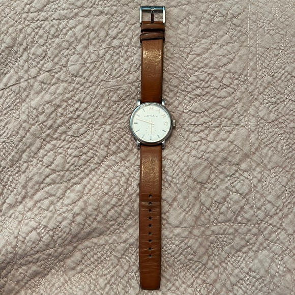 Marc Jacobs leather watch - Picture 3 of 7